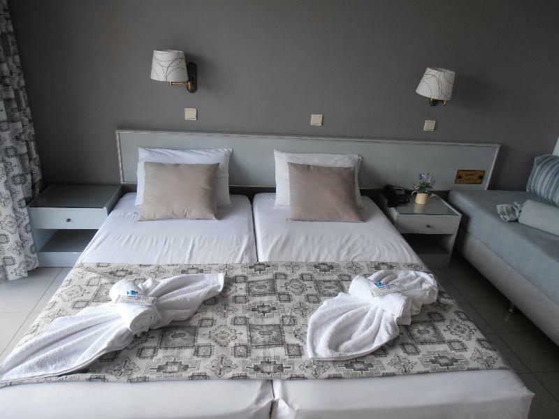 Happy Days Hotel, Adults Only Theológos