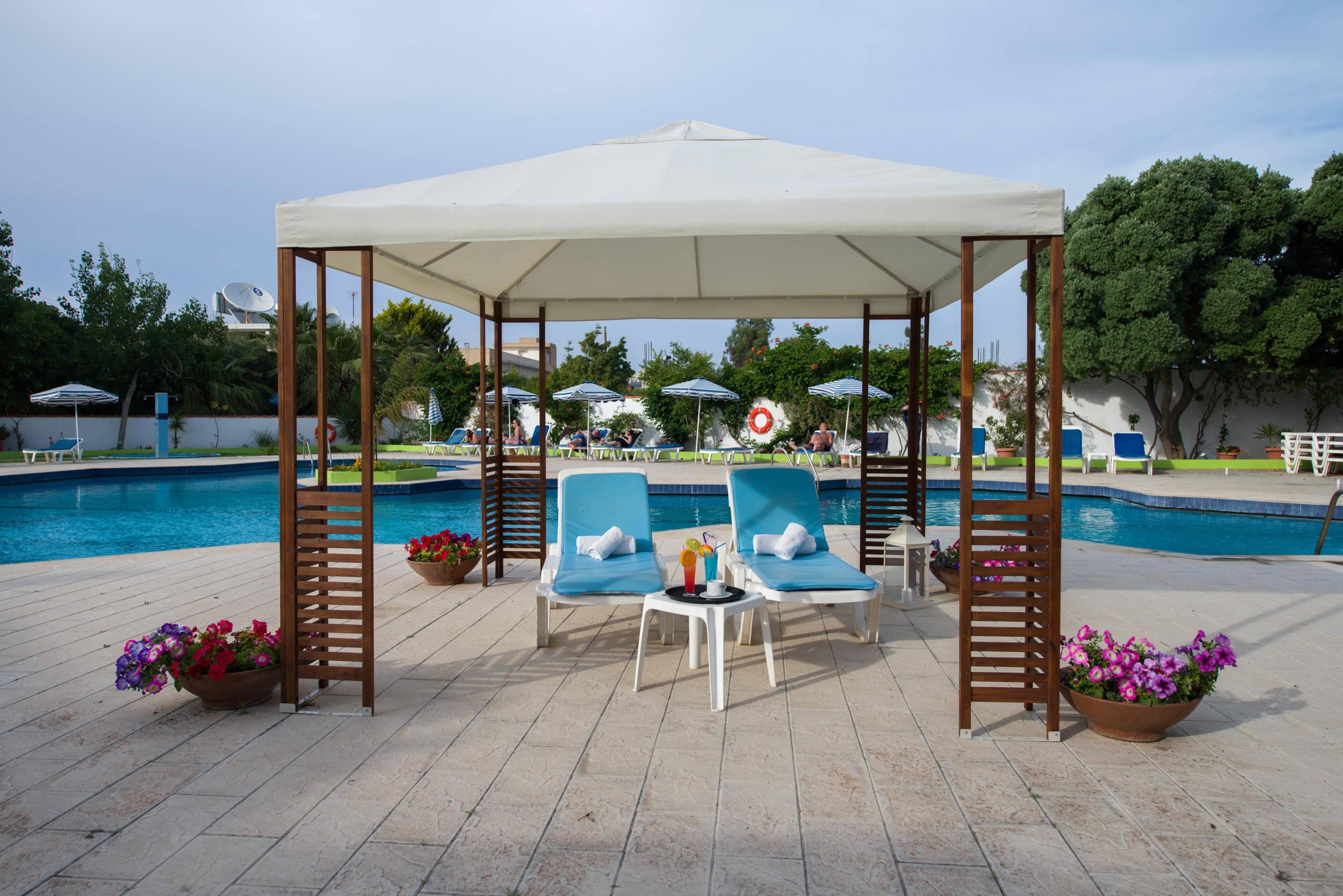 Hotel Happy Days Hotel, Adults Only